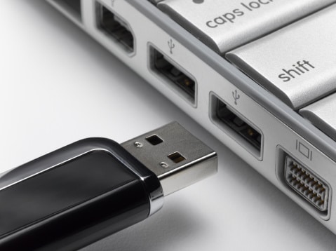 USB Killer” flash drive can fry your computer's innards in seconds